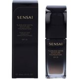 Sensai - Flawless Satin Foundation - 30ml - SPF 25 - Shade 102