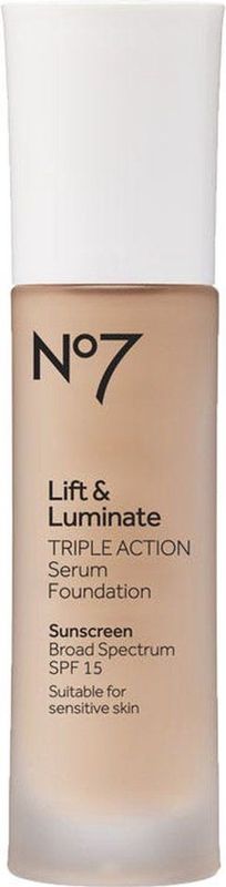 No7 - Lift & Luminate - Foundation - SPF15 - 30ml