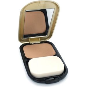 Max Factor Compact Foundation - Facefinity 8