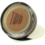 Max Factor Miracle Touch Skin Smoothing Foundation