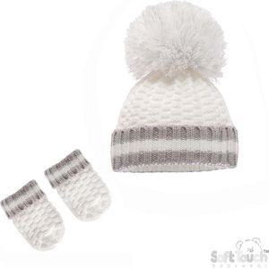 Soft Touch Babymuts Grote Pompom Met Wantjes Chevron Acryl Wit Maat S H648-W-SM