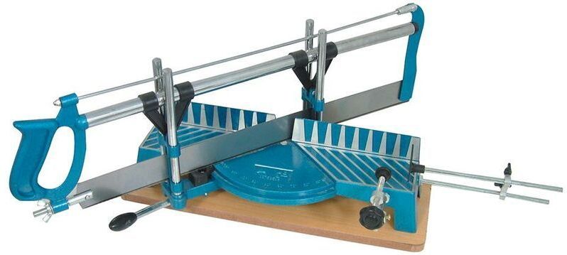 Silverline Verstekzaag - 55 cm - 14 TPI - Inclusief Klem en Lengtestop