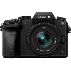 Panasonic DMC-G70KAEGK Lumix G Kit - Zwart - 14-42 mm - 16 Mpx