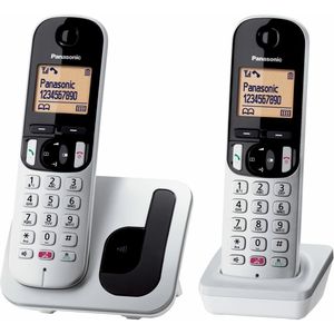 Panasonic KX-TGC252SPS digitale draadloze telefoon voor senioren met oproepvergrendeling, gemakkelijk af te lezen display, handsfree luidspreker, wekker, twee telefoons, zilver.