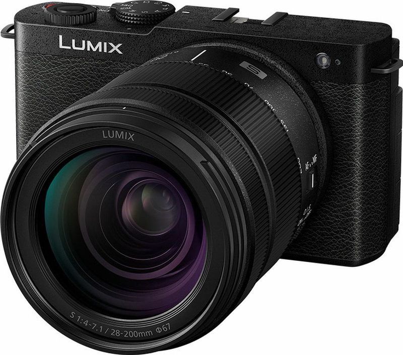 Panasonic - Lumix DC-S9 - Compactcamera - 28-200 mm - Full-frame Sensor