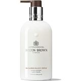 Molton Brown - Body Essentials Re-charge Black Pepper Body Lotion Körperpflege 300 ml Herren (85.33 € / 1 l)