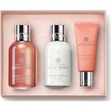 Molton Brown Collection Heavenly Gingerlily Lichaams- & handverzorgingsgeschenkset in reisformaat Bath & Shower Gel 100 ml + Body Lotion 100 ml + Hand Cream 40 ml