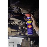 WD-40 Kruipolie - 400ML - Multi-Use Product - Verdringt Vocht - Beschermt Metaal