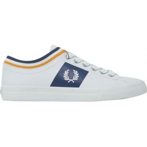 Fred Perry Underspin Tipped Cuff Lederen Witte Sneakers Voor Heren - Maat 38