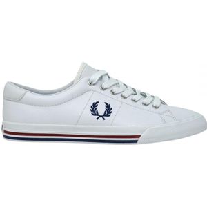 Fred Perry B9200 200 witte sneakers