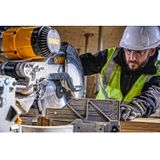 DeWalt Afkort- en Verstekzaagmachine DWS780 met XPS 1675Watt