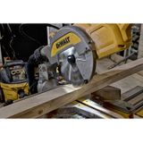 DeWALT DWS777 - Afkortzaag - 216 mm - 1800 W