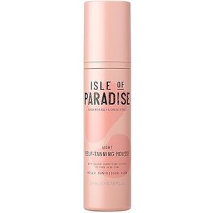 Isle Of Paradise - Light Self Tanning Mousse - 200 ml - Kleurcorrigerende Actieve Ingrediënten