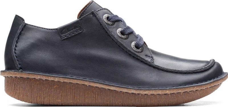 Clarks - Funny Dream - Dames Veterschoen - Zwart - Lichtgewicht Ronde Wigzool