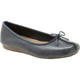 Clarks Ballerina »Freckle Ice«, Slipper, Flats, Flats, Slipper mit Schleifchen