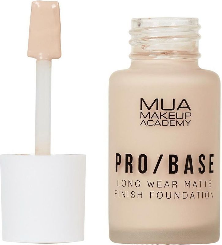 MUA Makeup Academy - PRO/BASE - Langaanhoudende Matte Make-up Tint - 30 ml
