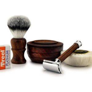 Ervaar de kunst van het scheren met Haryali London Rose Wood Double Edge Razor & Brush Set �– Brits vakmanschap op zijn best