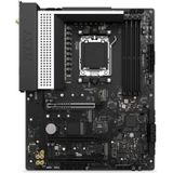 NZXT N7 B650E - Moederbord - ATX - Socket AM5 - AMD B650 - DDR5