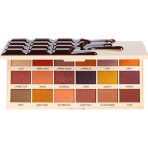 I Heart Revolution Chocolate Eyeshadow Palette Caramel Nudes 18g.