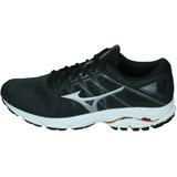 Mizuno wave equate 6 in de kleur zwart.