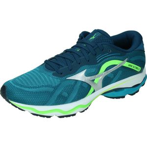 Mizuno wave ultima 13 in de kleur marine.