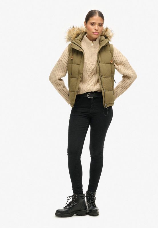 Superdry - Everest Faux Fur - Vest - Groen - Slim Fit - Gewatteerd Puffer