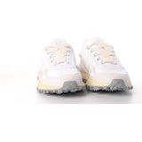 Lacoste - Las Elite Active - Sneakers - Beige - Dames