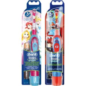 Oral-B Stages Power Kids elektrische tandenborstel (2 stuks) op batterijen met Disney Cars en Princess - DUO pack