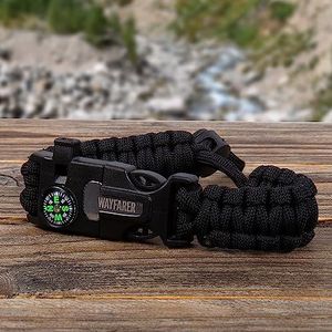 Fizz Creations 5-in-1 Explorer armband. Inclusief Fire Starter, Paracord, Fluitje, Kompas & Meer.