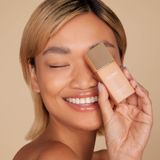 ICONIC London Super Smoother Blurring Skin Tint Lichte Hydraterende Foundation Tint Neutral Fair 30 ml