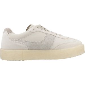Clarks - Tor 80 - Sneakers - Gebroken Wit - Nubuckleer en Suède