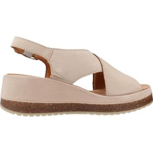 Clarks - Kassanda Step - Sandalen - Zandkleur - Nubuckleer