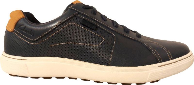 Clarks - Mapstone Lace - Nette Schoenen - Mahoniekleurig Leer - Vetersluiting