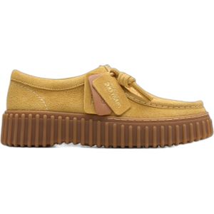 Clarks - Torhill Bee - Nette Schoenen - Gouden Bruin - Suède