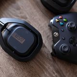 ASTRO Gaming A50 - Wireless Headset - Zwart - Kunststof