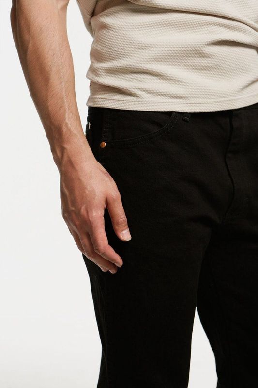 Wrangler Herren Jeans 13MWZ, Original Regular Bootcut Fit, Straight Leg, SHADOW BLACK, 30W / 30L