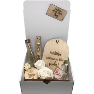 Geschenkbox Wil jij mijn METER zijn? | beige | de luxe | sleutelhanger | droogbloemen | badzout | meter vragen | meter worden | peettante vragen | peettante worden | cadeau | doosje met een vraag
