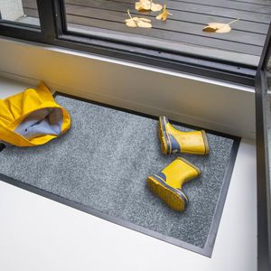 Deurmat binnen Studio M - CLASSIC PRO - Droogloopmat binnen 90x150 cm - LICHTGRIJS - Schoonloopmat - Antislip Deurmat - Inloopmat - Deurmat voor binnen of buiten - Verschillende Afmetingen en Kleuren