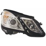 VanWezel 3044962 - Koplamp - Voorzijde Rechts - Mercedes E w212 - 2009 tot 2013