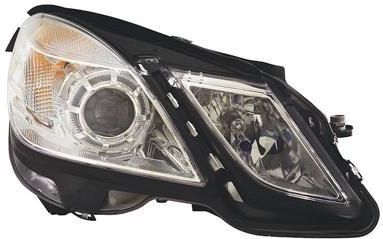 VanWezel 3044962 - Koplamp - Voorzijde Rechts - Mercedes E w212 - 2009 tot 2013