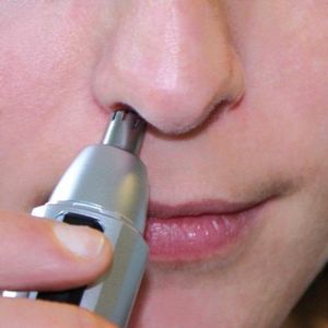 Neushaartrimmer