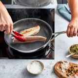 Demeyere - ControlInduc X - Bakpan - 32 cm - Duraslide® Antikleeflaag