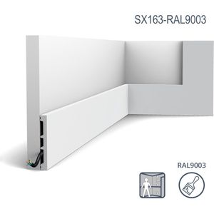 Plint Orac Decor Modern SX163-RAL9003