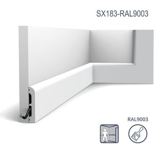 Plint Orac Decor Modern SX183-RAL9003