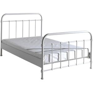 Vipack New York Kinderbed - Metalen Bedframe met Lattenbodem - 120x200 cm - Wit