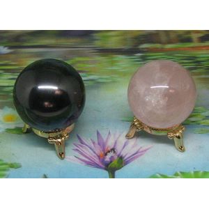 Shungiet harmoniser bollen met rozekwarts 50 mm
