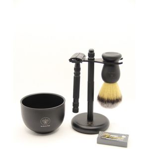 Classic scheerset Zwart - Hoge kwaliteit - Geschenkverpakking met magneetsluiting - Cadeau voor hem - Safety Razor - Uniek - Mannen - Vaderdag