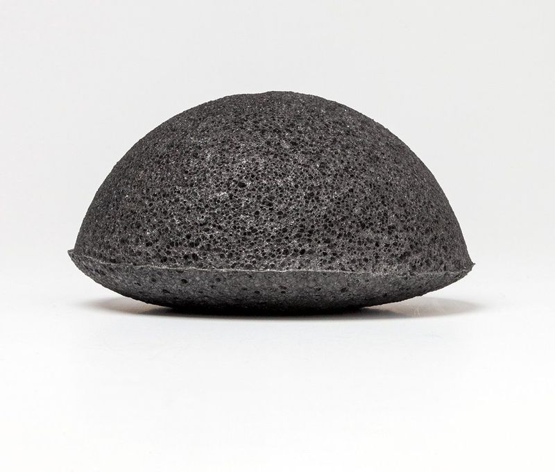 Kanjo - The Konjac Sponge - Charcoal - 1 Stuk - Natuurlijke Badspons
