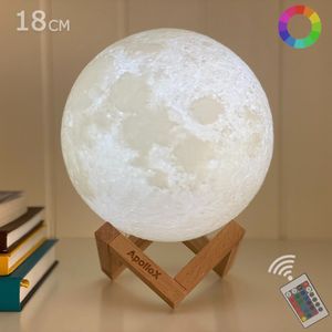 ApolloX Maan Lamp 3D – 18CM Maanlamp – Tafellamp – Kamerlamp – Sfeerlamp – Slaapkamer – Nachtlamp – Maanlampje – 16 Led Kleuren – Accu 15 tot 89 Branduren – Extra Realistisch – Incl. Afstandsbediening