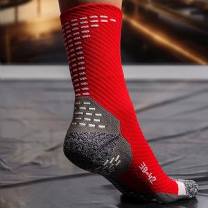 RØFF SOCKS® Gripsokken Voetbal - Sportsokken - Hardloopsokken - Naadloos - Compressie - Ergonomisch - Rood - Maat 38-42